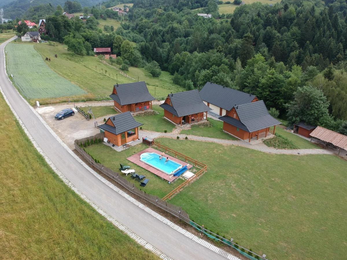 Chatki Niwki U Zboja Krościenko Exteriér fotografie