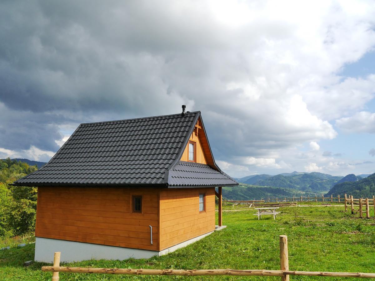 Chatki Niwki U Zboja Krościenko Exteriér fotografie