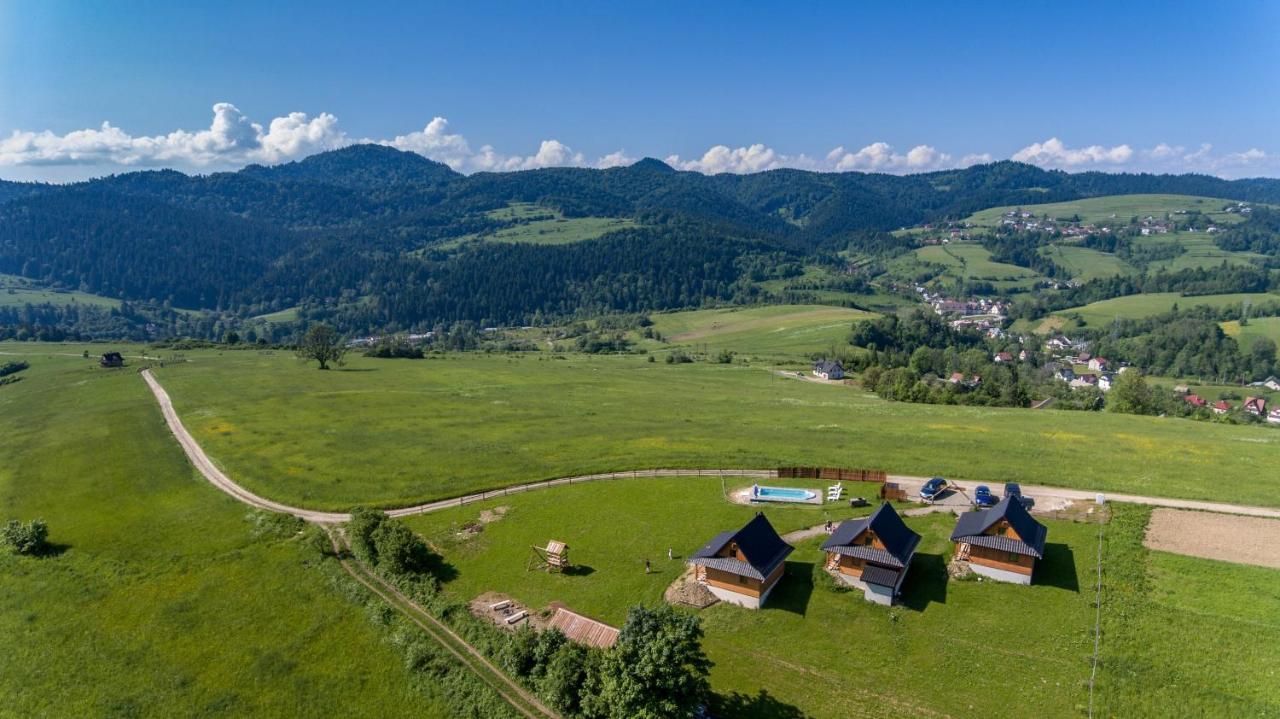 Chatki Niwki U Zboja Krościenko Exteriér fotografie